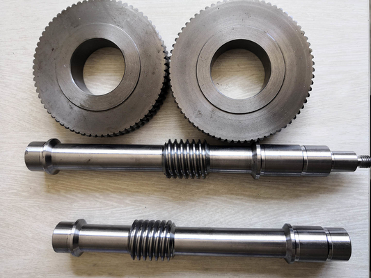 ZA Type Nodular Cast Iron Worm Wheel And Worm Shaft 1.5 Module
