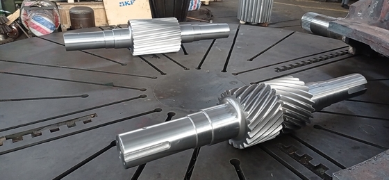 Phụ tùng truyền động tùy chỉnh Trục bánh răng xoắn SAE 4340 Steel
