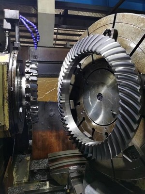 SAE 4320 Bộ truyền phay bánh răng côn xoắn ốc bằng thép 20 Mô-đun 53T
