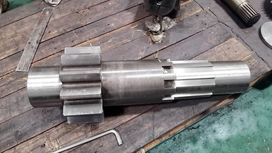 CNC Machining Spur Transmission Gear Shaft với xử lý nhiệt tắt
