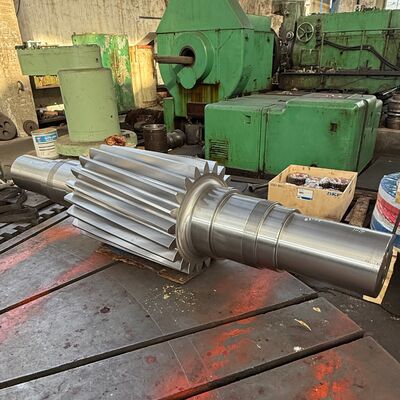 Trục bánh răng truyền động được tối ưu hóa cho các hệ thống truyền động hạng nặng, mang lại khả năng truyền tải điện năng và tăng cường độ tin cậy trong vận hành.