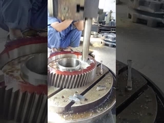 Truyền động bánh răng xoắn đơn tốc độ cao Bánh răng thép 17CrNiMo6 Ra0.8