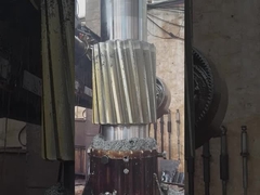 Đường bánh răng xoắn ốc CNC chính xác để truyền điện